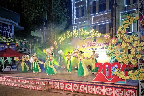 Bài 4: Văn học nghệ thuật khơi nguồn động lực phát triển