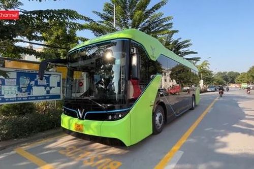 Hà Nội có 154 tuyến xe buýt đang hoạt động, bao giờ chuyển hết sang xe điện?