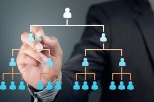 'Ghế nóng' nhiều công ty đại chúng biến động mạnh trong nửa đầu năm