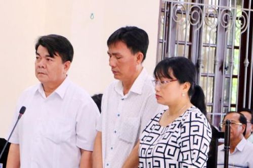 Miễn hình phạt cho các bị cáo trong vụ vi phạm đấu thầu ở CDC Hậu Giang