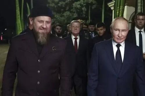 Tổng thống Nga Putin bất ngờ thăm Chechnya