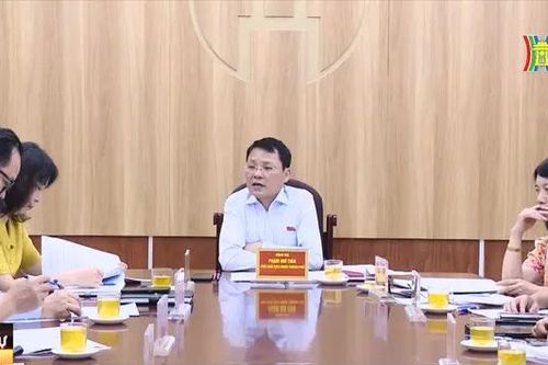 Phó Chủ tịch HĐND Phạm Quý Tiên tiếp công dân