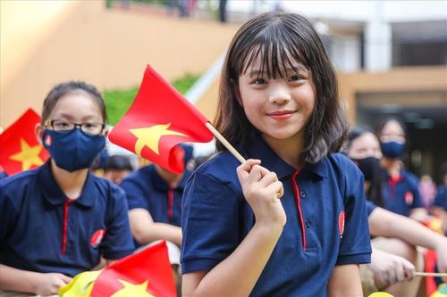 Học sinh Hà Nội khai giảng ngày 5/9