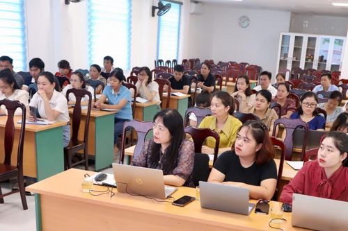Tập huấn an toàn vệ sinh lao động, phòng, chống bệnh nghề nghiệp