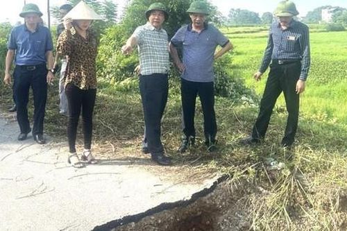 Hà Nội dành khoảng 6,5 tỷ đồng khẩn cấp khắc phục sự cố sụt đê hữu Cầu