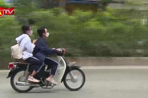 Hiểm họa khôn lường khi cha mẹ giao xe máy cho con em