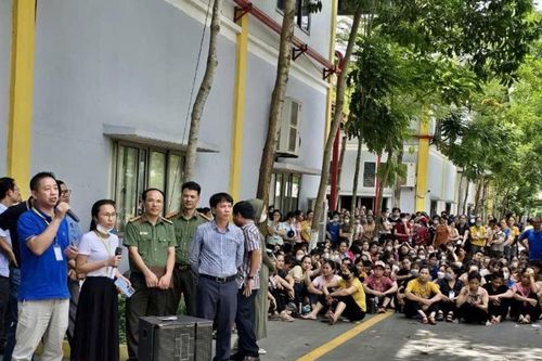 Thanh Hóa: Hơn 1.000 công nhân đình công đòi tiền ăn tăng ca