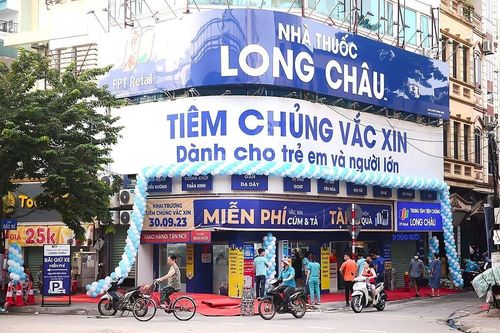FPT Long Châu mở đến 100 trung tâm tiêm chủng