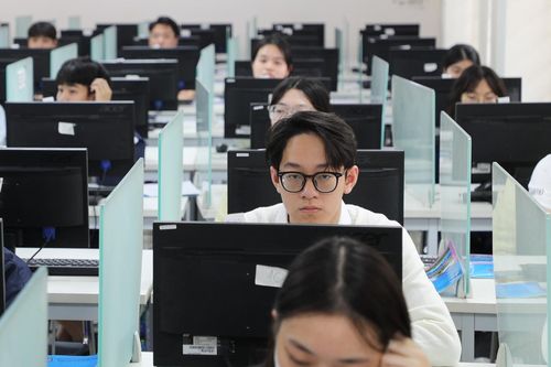 Lịch thi đánh giá năng lực Đại học Quốc gia Hà Nội 2025