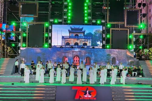 Tổng duyệt chương trình 'Những ngày Hà Nội tại TP Hồ Chí Minh'