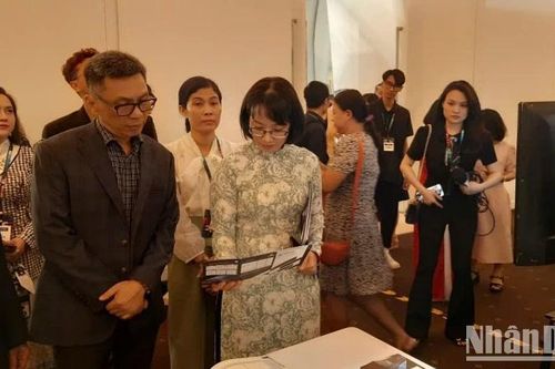 Khai mạc Ngày hội xúc tiến thương mại Hàn-Việt
