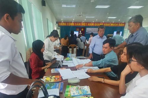 Nâng cao năng lực chuyên môn thực hiện Chương trình xóa mù chữ