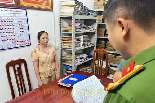 Thái Bình: Khởi tố nữ quái giả làm thầy bói chiếm đoạt tiền tỷ