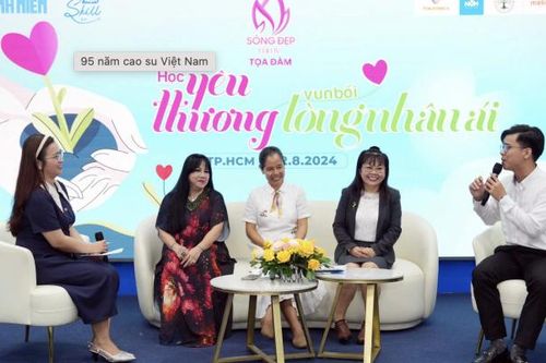 Học yêu thương, vun bồi lòng nhân ái cho thế hệ trẻ