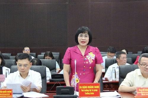 Thứ trưởng Bộ Tư pháp Đặng Hoàng Oanh làm việc tại Đà Nẵng