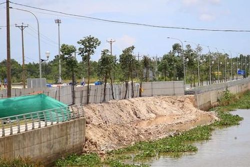 Bờ kè 80 tỷ đồng ở Kiên Giang đổ sập sau 5 tháng sử dụng
