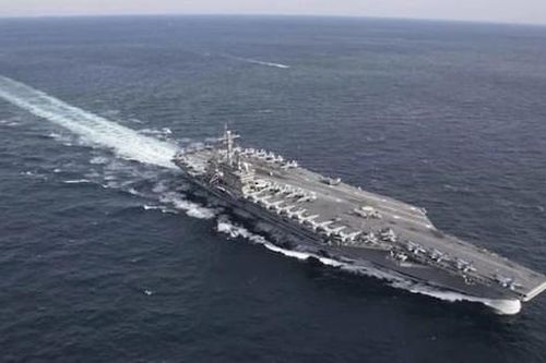 Mỹ đưa tàu sân bay Abraham Lincoln đến Trung Đông