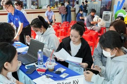 Cảnh báo tân sinh viên bị lừa đóng học phí, thuê nhà trọ, ký túc xá