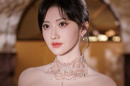 Sai lầm khiến Cảnh Điềm bị chôn vùi