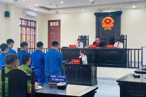 Đánh nhầm đối thủ, nhóm thanh niên lĩnh án