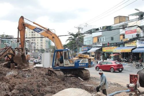 Cận cảnh đường Dương Quảng Hàm 2.300 tỷ đồng ở TP.HCM