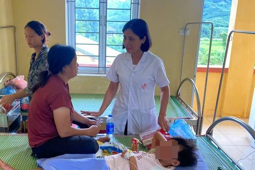 Khả năng hồi phục của bé trai 6 tuổi đi lạc 4 ngày trong rừng