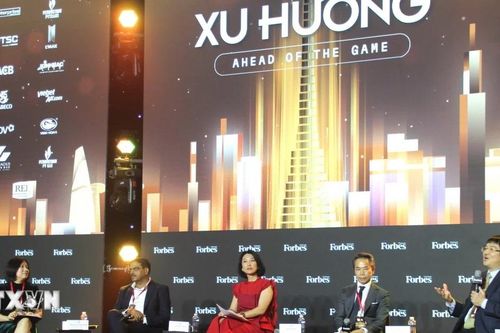 Chuyên gia bàn chiến lược đón đầu xu hướng kinh doanh trong 12 tháng tới