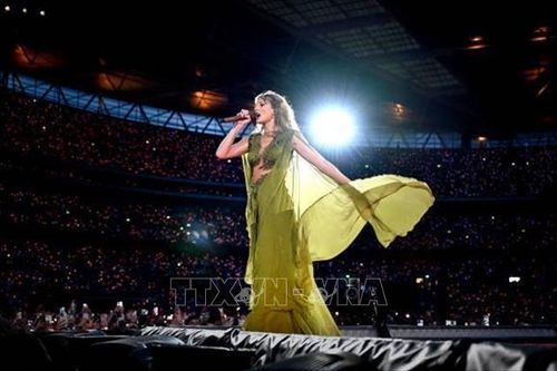 Ca sĩ Taylor Swift lần đầu chia sẻ sau sự cố hủy show ở Áo