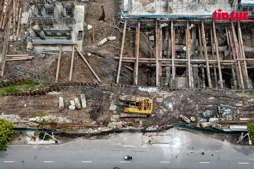 Thi công hầm chung cư 16 tầng gây nứt mặt đường, sụt lún vỉa hè