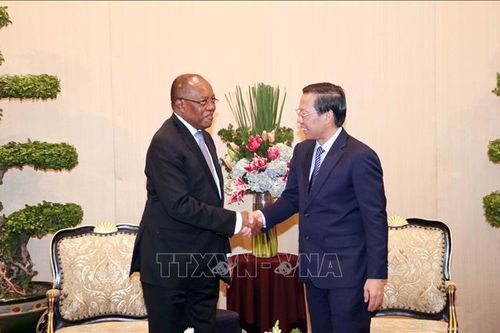 Lãnh đạo Thành phố Hồ Chí Minh tiếp lãnh đạo Đảng MPLA của Angola