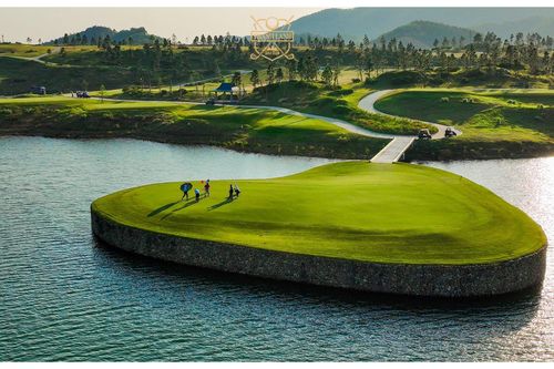 Cận cảnh 18 hố golf chuẩn quốc tế tại sân tổ chức giải golf Truyền thông số Cup VietTimes lần thứ I