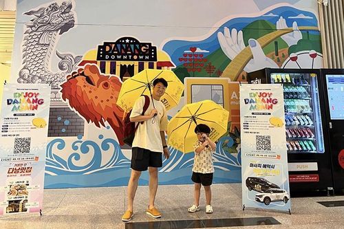 Nhà hàng, khách sạn ở Đà Nẵng đồng loạt giảm giá để hút khách Hàn Quốc
