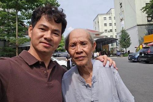 Xuân Bắc tiết lộ tình trạng hiện tại của bác 'tổ trưởng' nổi tiếng Gala Cười, nghe xong ai cũng thương