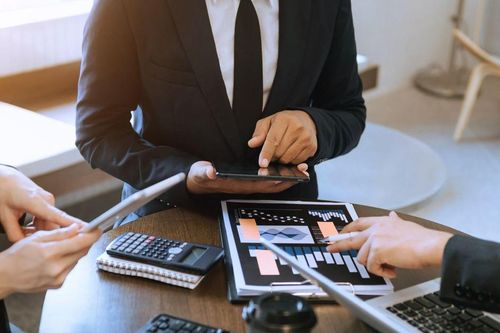 Đề xuất tăng mức xử phạt vi phạm trong lĩnh vực đầu tư ra nước ngoài