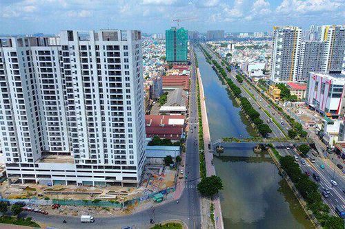 Giá nhà dự báo tiếp tục leo thang vì chi phí đền bù đất đai tăng