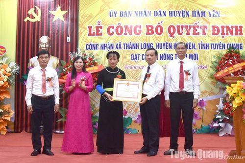Xã Thành Long đạt chuẩn NTM và xã Đức Ninh đạt chuẩn NTM nâng cao