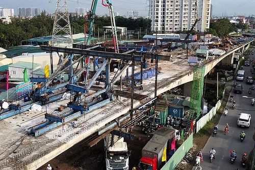 Thành phố Hồ Chí Minh sẽ thông xe cầu Nam Lý vào giữa tháng 9