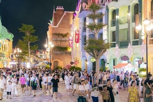 Sức hút đặc biệt của trung tâm cà phê và ẩm thực Việt tại khu phố thương mại Vinpearl Harbour
