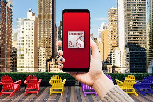 Snapdragon 7s Gen 3 ra mắt, đưa AI lên điện thoại tầm trung