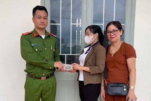 Nhận chuyển nhầm 110 triệu đồng, người phụ nữ đem trả lại chủ nhân