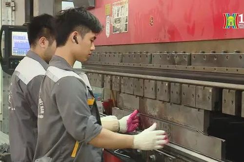 Phát triển cụm công nghiệp để thúc đẩy kinh tế tăng trưởng