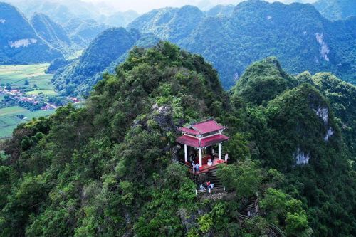Thạch An tôn vinh vẻ đẹp tuyến du lịch 'Một thời hoa lửa'