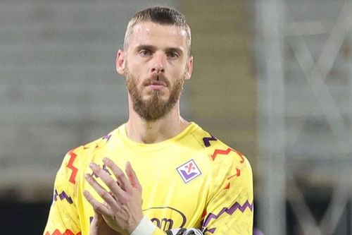De Gea ra mắt thảm họa