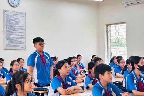 Tuyệt đối không được ép buộc học sinh học thêm