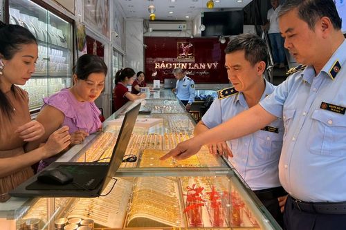 Tổng kiểm tra các doanh nghiệp kinh doanh vàng tại Hà Nội