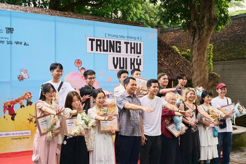 Triển lãm tranh minh họa 'Trung thu vui ký' tại Văn Miếu-Quốc Tử Giám