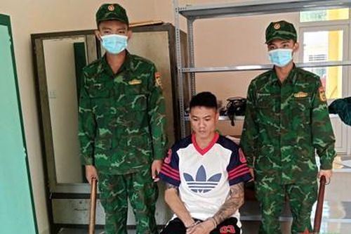 Bộ đội Biên phòng tỉnh Long An: Bắt giữ thanh niên nhập cảnh trái phép mang theo ma túy