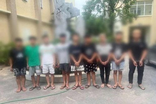 'Bắt nóng' loạt người trẻ phạm tội ở Hà Nội
