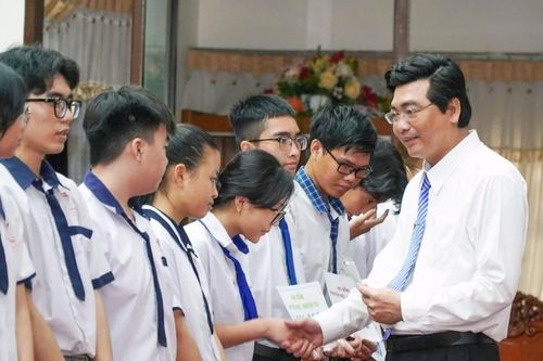 Sẽ hỗ trợ hơn 800 triệu đồng cho học sinh, sinh viên khó khăn tại Cần Thơ