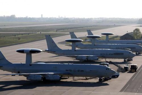 Căn cứ không quân NATO cảnh báo có thể bị 'tấn công khủng bố'